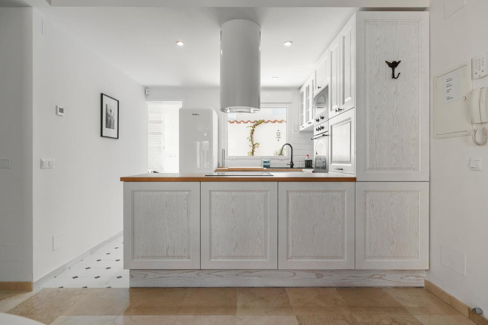 Stunning In Historic Center By Costarentals - Mal05 Appartement Málaga