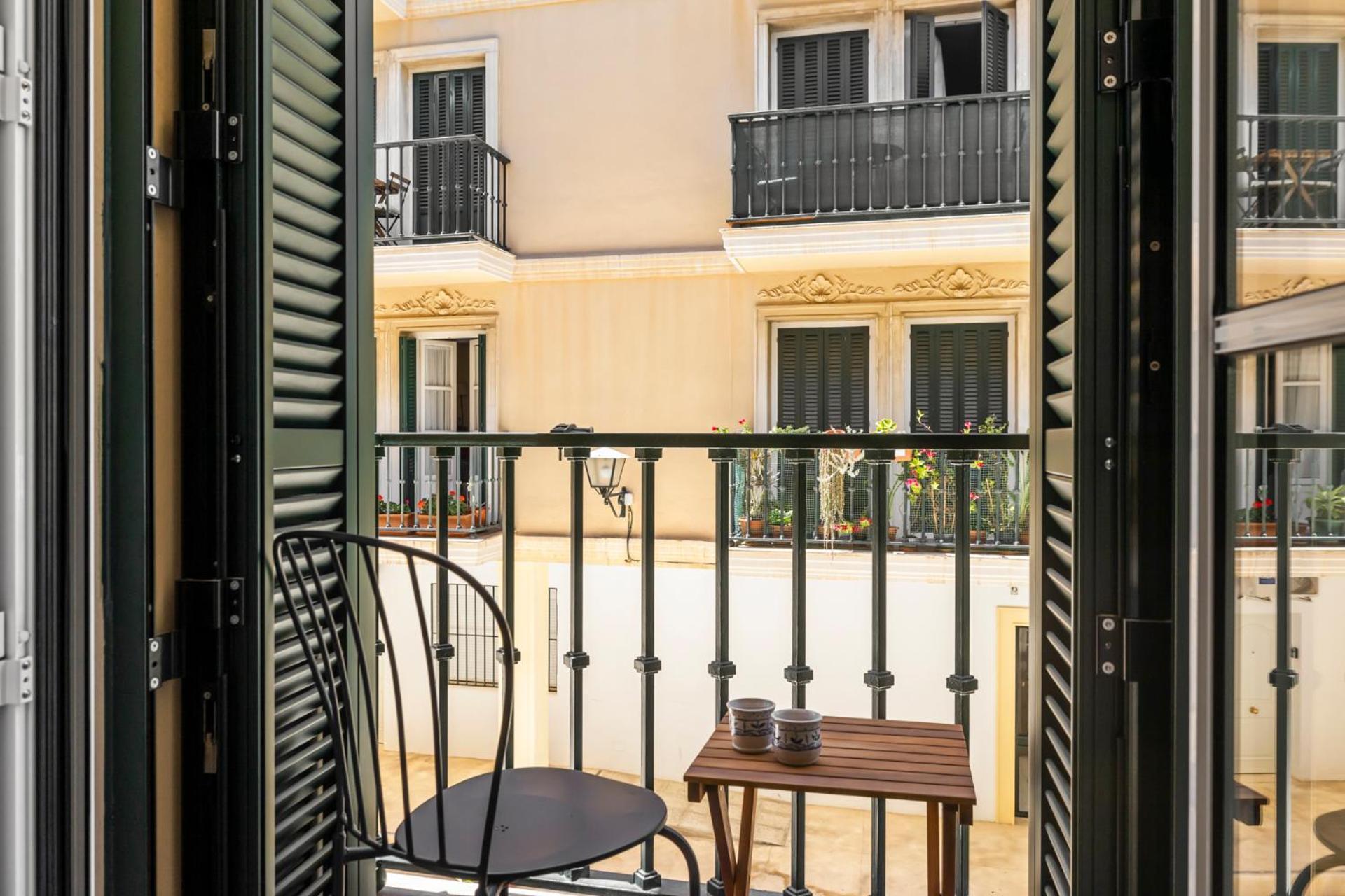 Stunning In Historic Center By Costarentals - Mal05 Appartement *